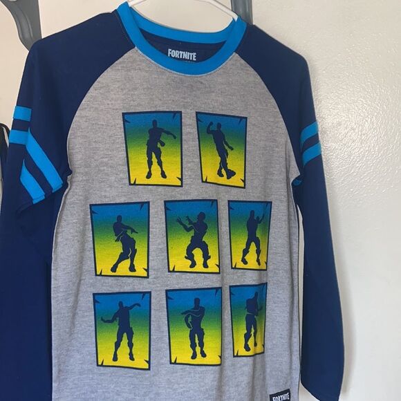 FORTNITE SHIRT SIZE 14-16 - Picture 3 of 8